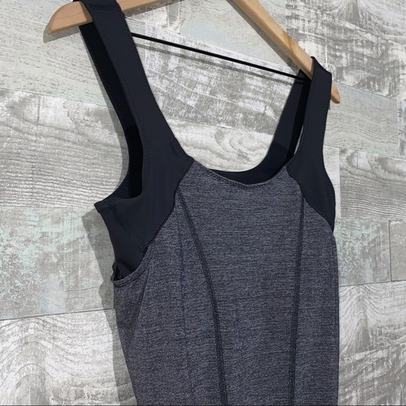Lululemon run for your life tank black grey 10 - Picture 8 of 8